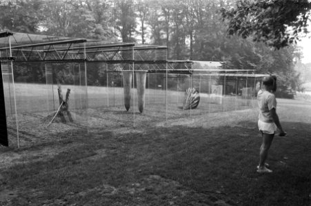 Koningin Beatrix opende Int. Beeldententoonstelling Sonsbeek 1986 in Arnhem, Bestanddeelnr 933-6897