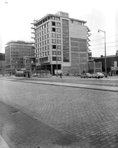 Koningin Juliana en Prins Bernhard in Eindhoven, Bestanddeelnr 908-9617