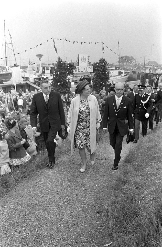 Koningin in Wemeldinge (Zeeland), Bestanddeelnr 920-3770