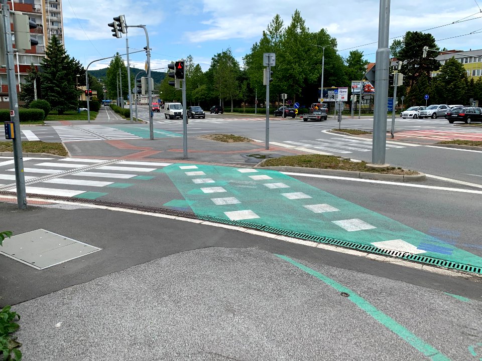 Komenského Bikeway Crossing Watsonova