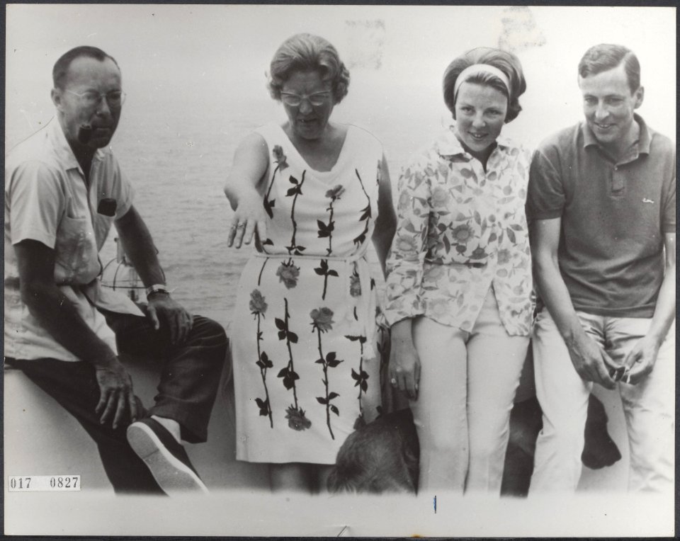 Koningin Juliana, prinses Beatrix en prins Claus, Bestanddeelnr 017-0827