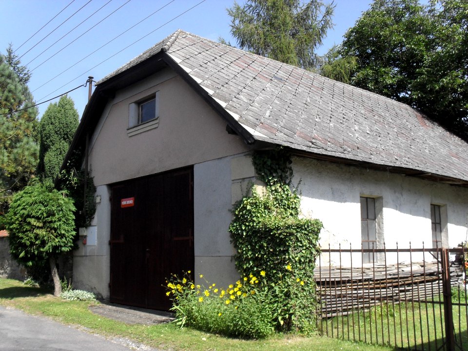 KOMUŠÍN - Hasičská zbrojnice