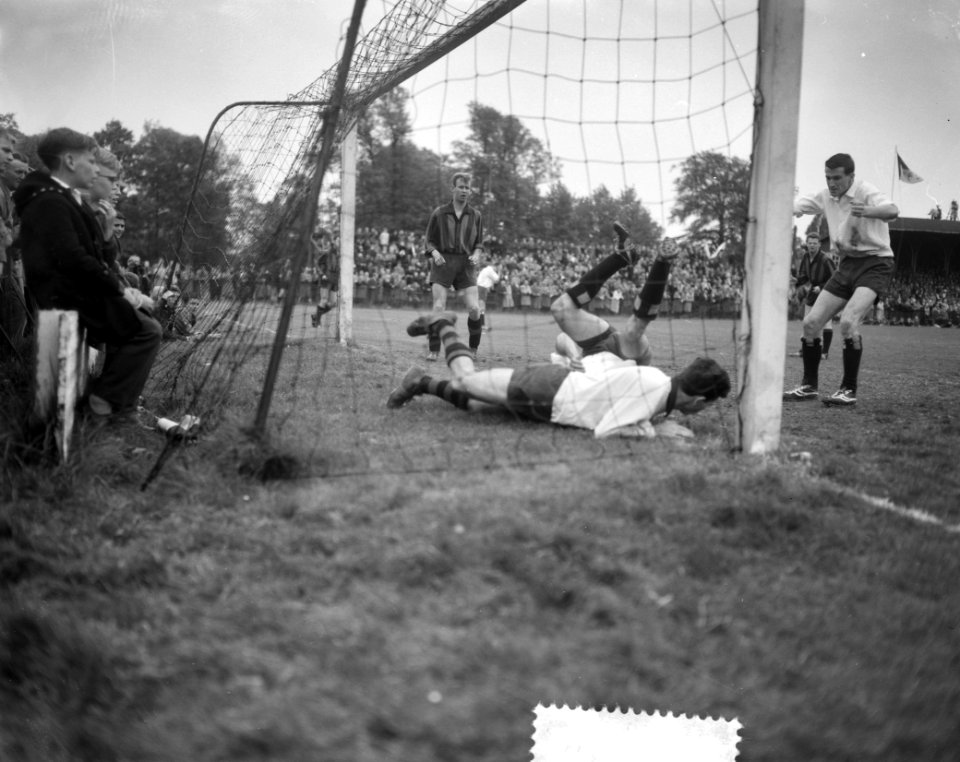 Kon. HFC tegen Quick 1-2, Bestanddeelnr 912-4744