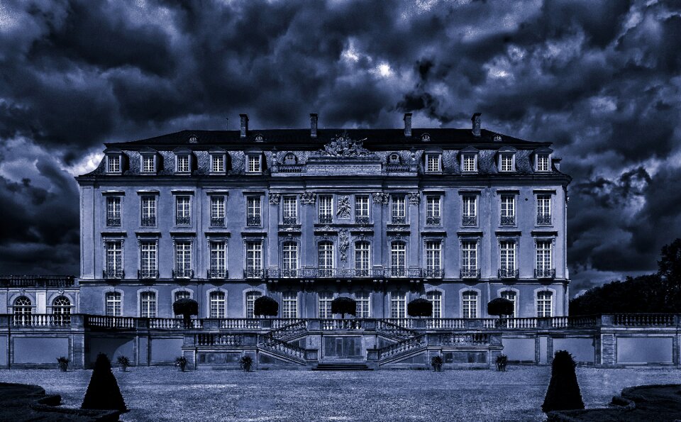 Rococo historically noble