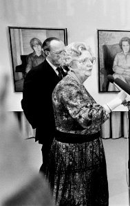 Koningin Juliana en prins Bernhard tijdens het dankwoord van de koningin op de , Bestanddeelnr 930-5546