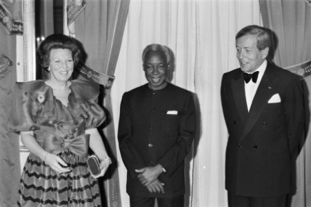 Koningin Beatrix en Prins Claus hebben Tanzaniaanse president Nyerere uitgenodig, Bestanddeelnr 933-2636