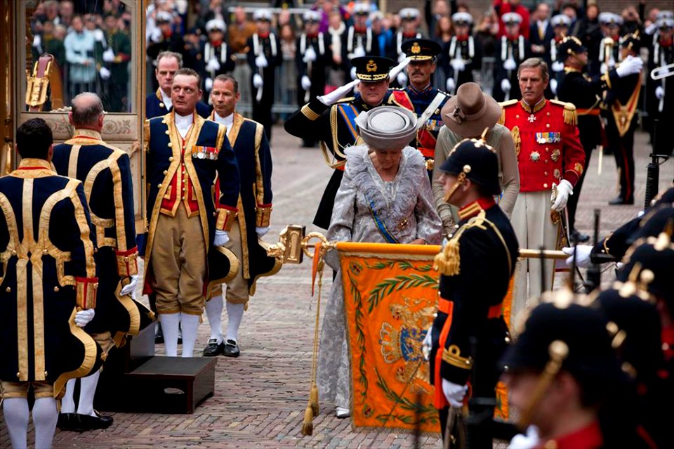 Koning en strijdkrachten-10