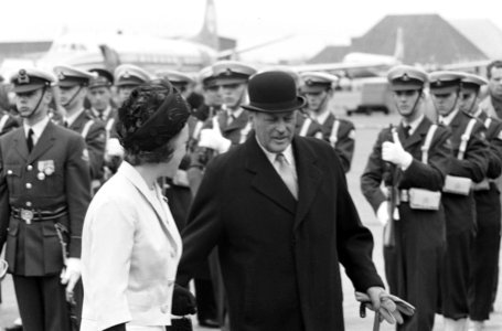 Koning Olav van Noorwegen, Bestanddeelnr 913-8372