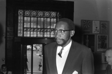 Koning Moshoeshoe II van Lesotho op bezoek in het Rijksmuseum, Amsterdam, tijden, Bestanddeelnr 923-4413