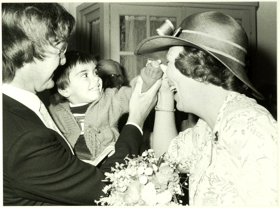 Koningin Beatrix. Eerste bezoek aan Haarlem als Koningin. NL-HlmNHA 5400468368