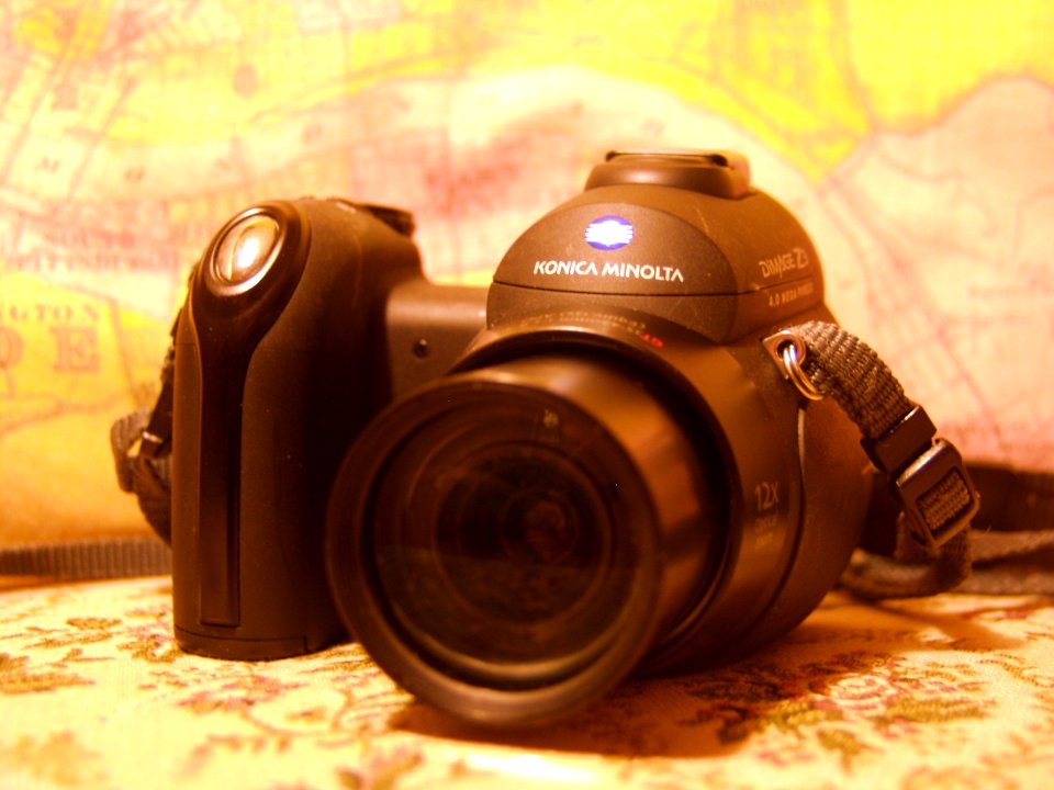 Konica Minolta DiMAGE Z3