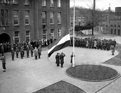 KNIJ centrum geopend, Bestanddeelnr 902-4689