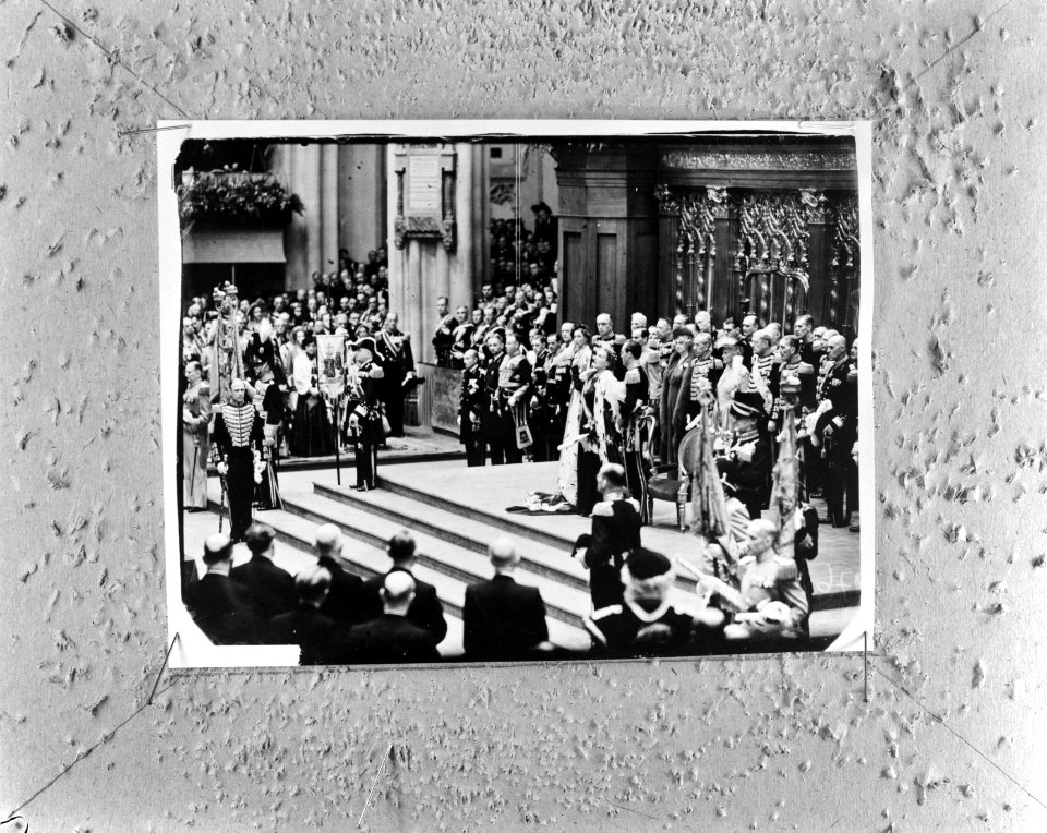 Koningin Juliana legt de eed af, Bestanddeelnr 921-6491