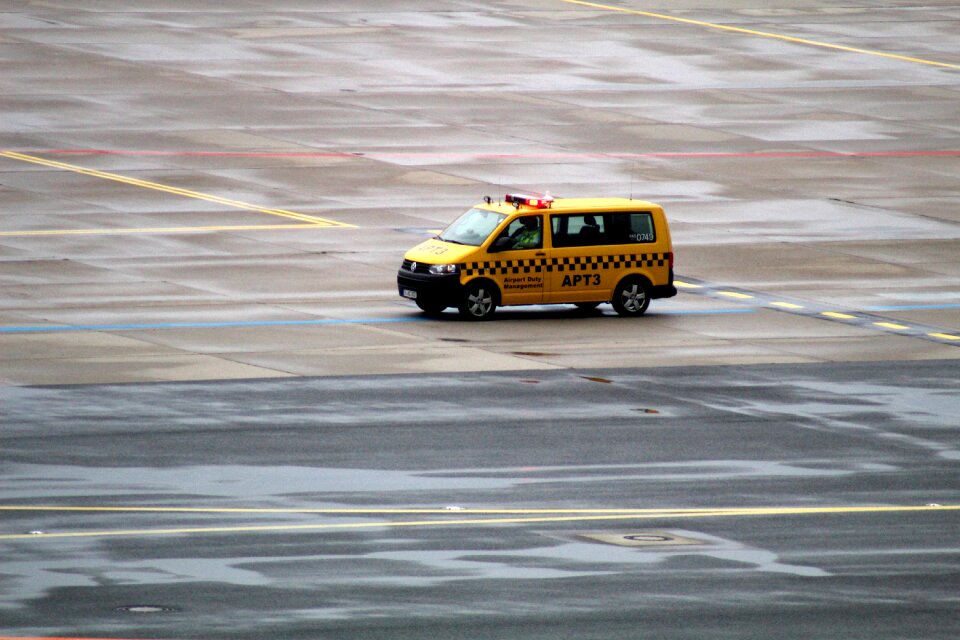 Runway airport landing