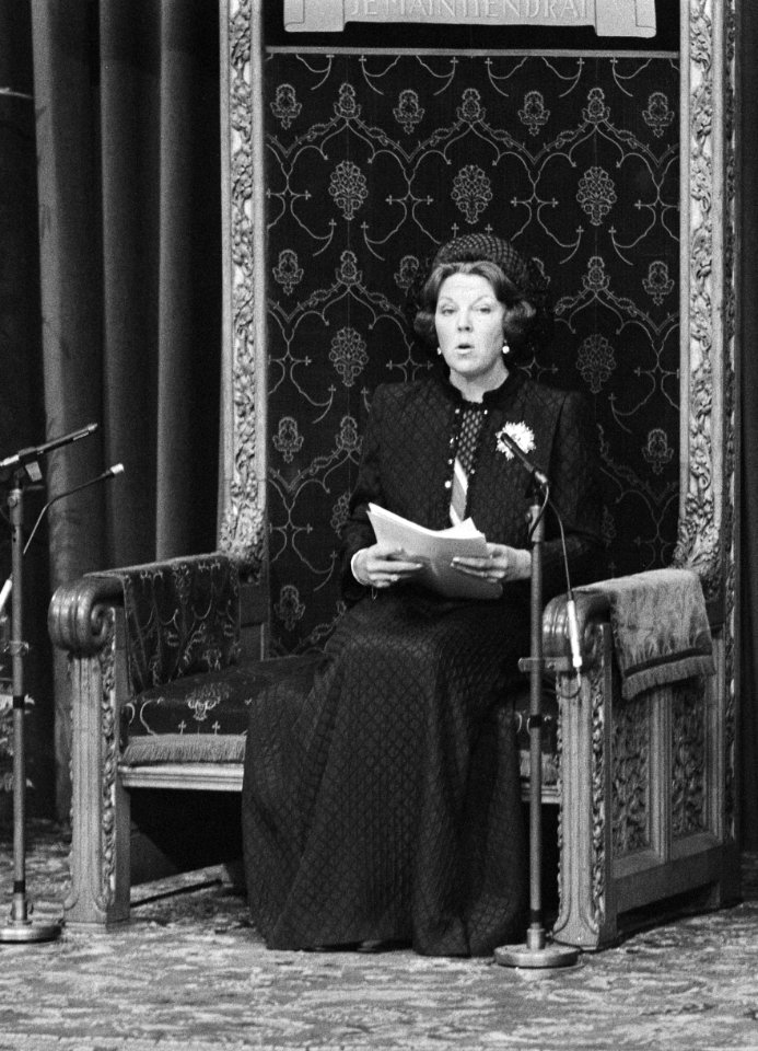 Koningin Beatrix leest de troonrede, Bestanddeelnr 932-3344 (cropped)