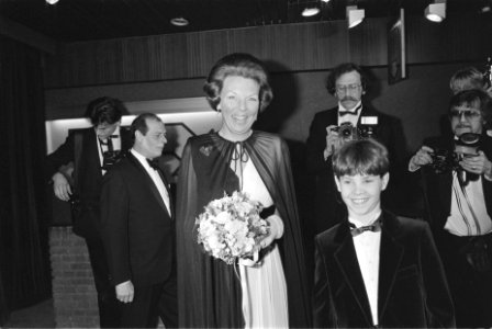 Koningin Beatrix en Danny de Munk, Bestanddeelnr 932-9146