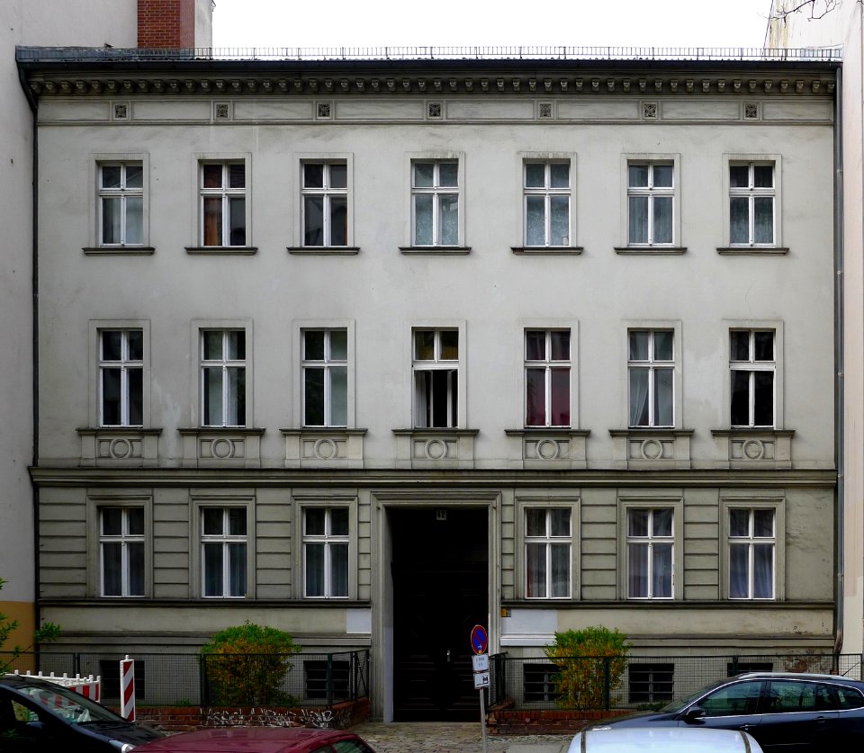 Knobelsdorffstraße 42 (Berlin-Charlottenburg)