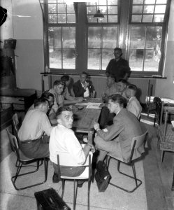 KNIL militairen in Roermond ter opleiding en overgang naar Koninklijke landmacht, Bestanddeelnr 904-1235