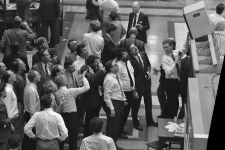 Koersval op de beurzen handelaars bij monitor op Effectenbeurs, Bestanddeelnr 934-1079