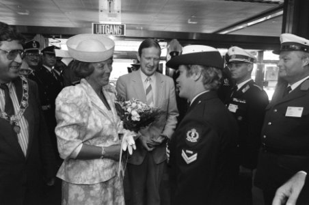 Koningin Beatrix bij 12e wereldcongres International Police Association in Den H, Bestanddeelnr 934-2953