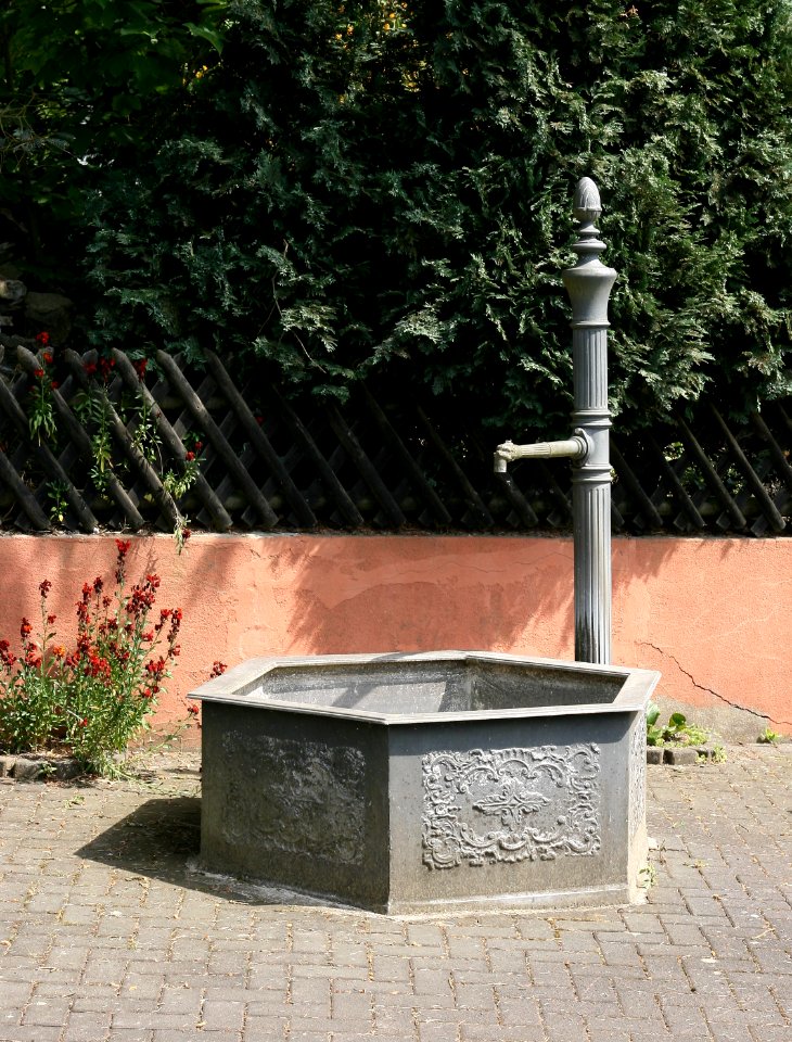 Koelbingen Brunnen