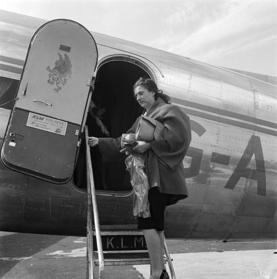 KLM, Bestanddeelnr 901-8764