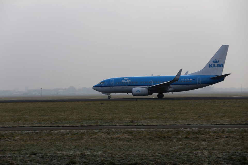 KLM Boeing 737-700 PH-BGW at EHAM 1