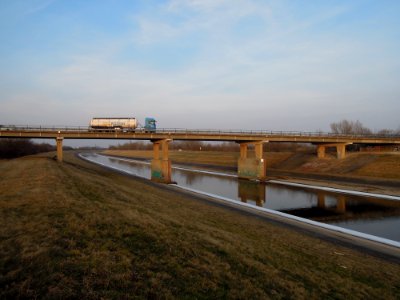 Knautnaundorfer Elsterbrücke im Verlauf der Bundesstraße 186 -In-Nutzung- Anfang März 2018