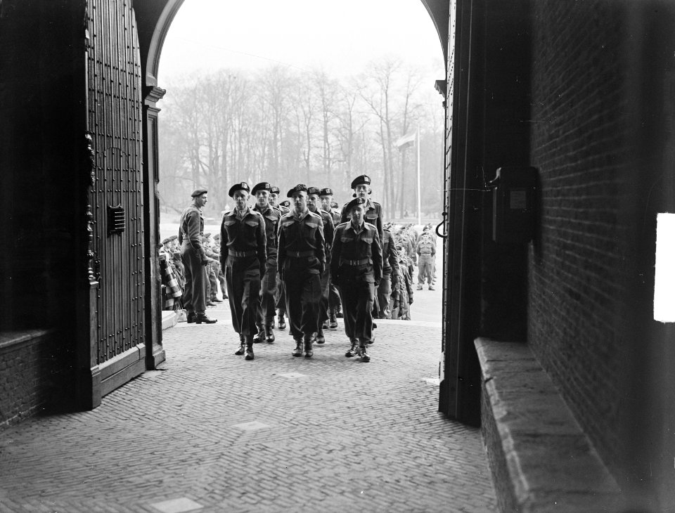 KMA Breda Nieuwe cadetten, Bestanddeelnr 904-3275