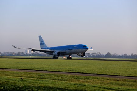 KLM Airbus A330-200 PH-AOD Landing at EHAM 9