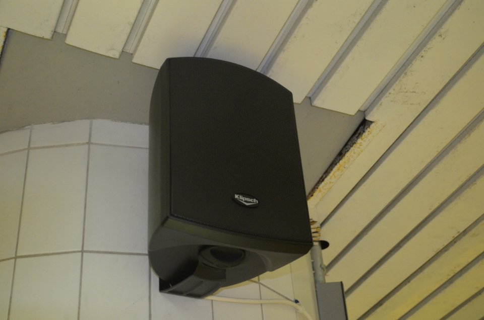 Klipsch speaker on public transport
