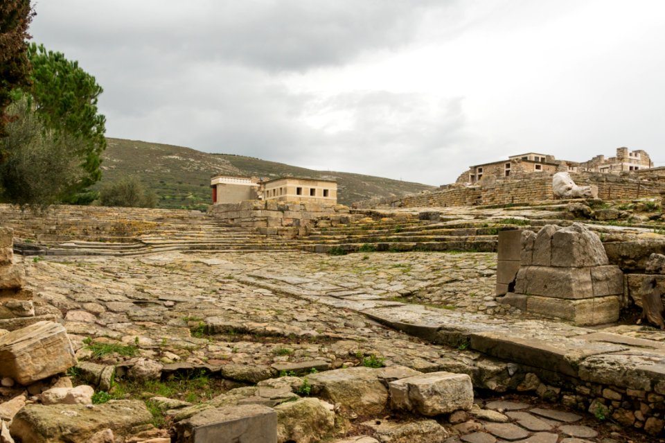 Knossos theatral area