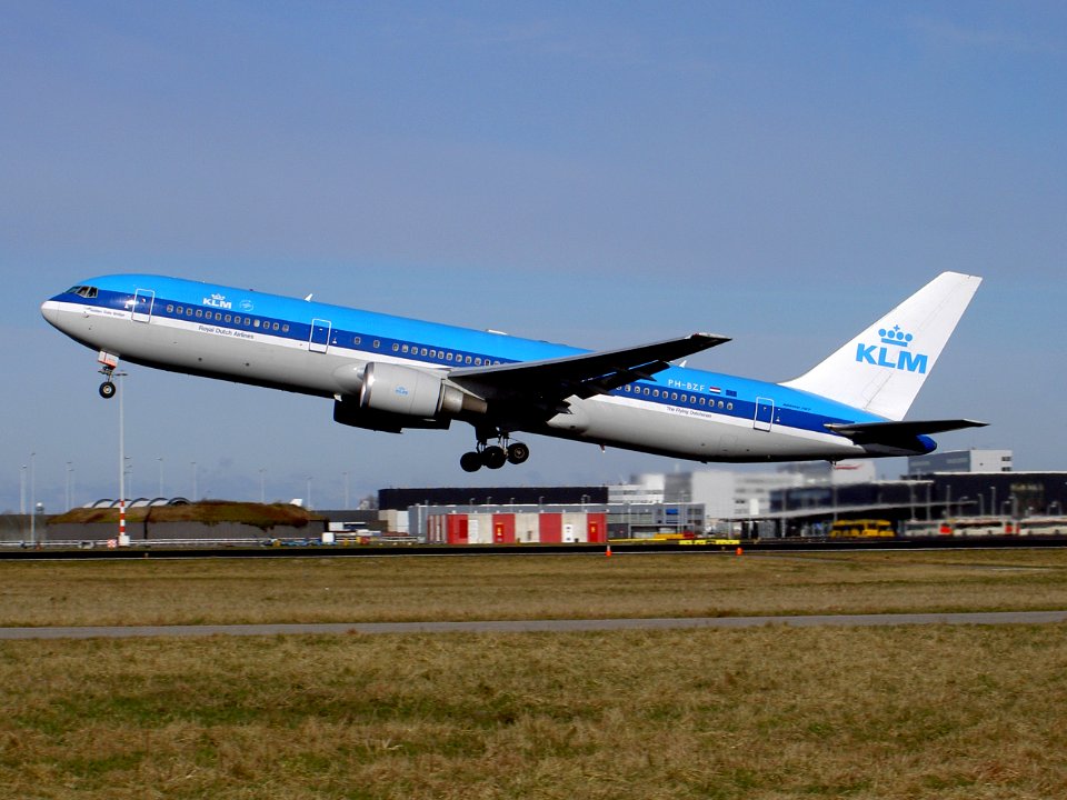 KLM Boeing 767-300ER PH-BZF departing Schiphol 2005