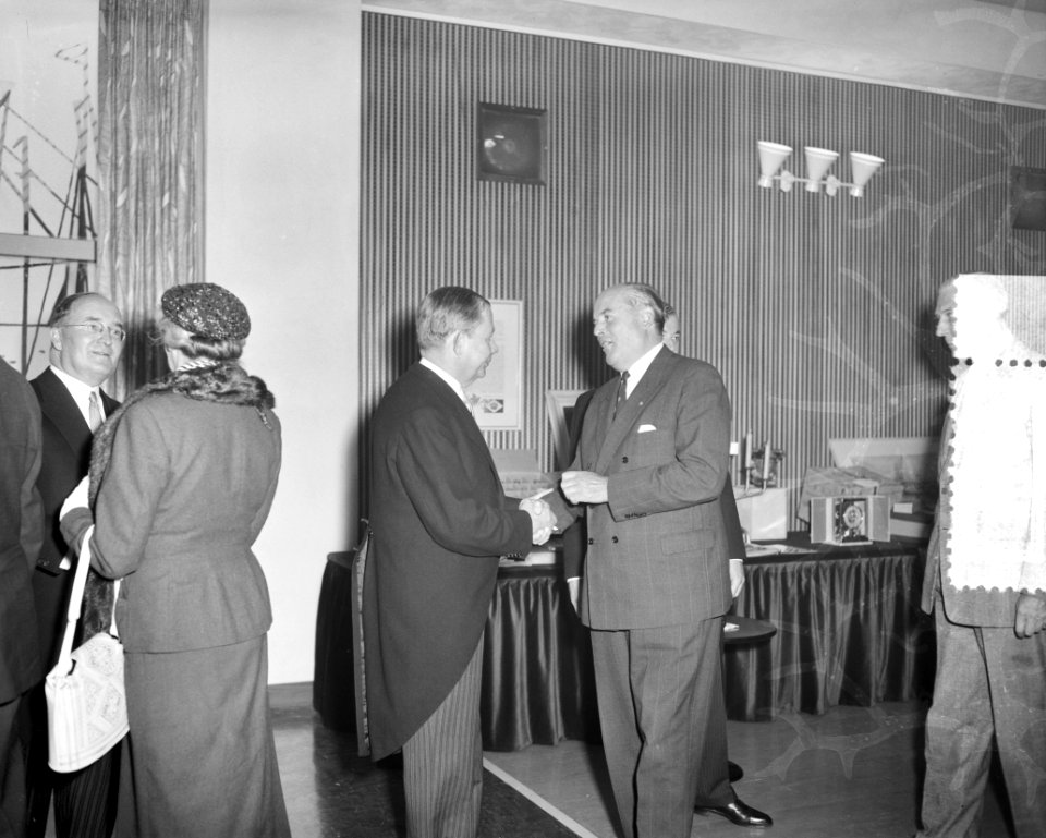 KNSM te Amsterdam 100 jaar plaatjes receptie, Bestanddeelnr 908-0393