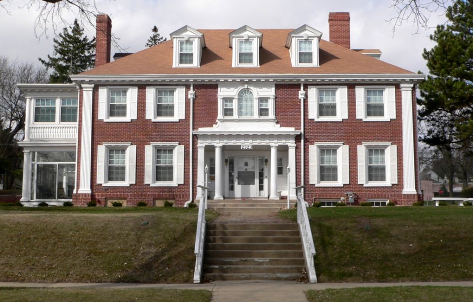 Knott house (Sioux City) from E 1