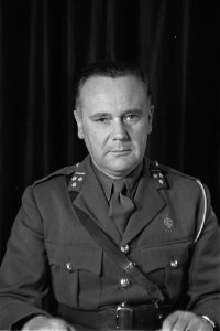 Kolonel HJ Kruls, Bestanddeelnr 935-0977