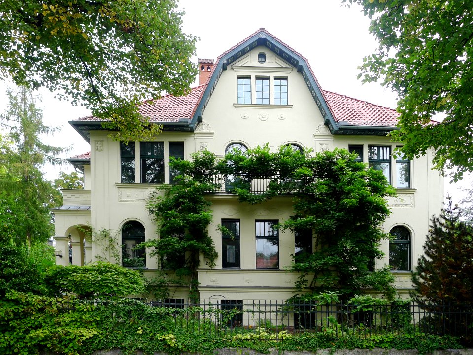 Kommandantenstraße 104 (Berlin-Lichterfelde)
