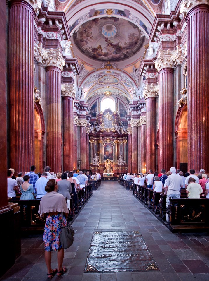 Kolegiata Poznańska Matki Boskiej Nieustającej Pomocy i św. Marii Magdaleny - Mass 1