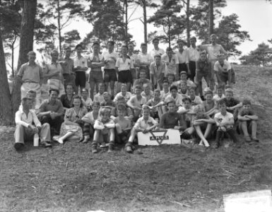 KNVB Kamp Nunspeet. AMVJ team Amsterdam, Bestanddeelnr 903-5156