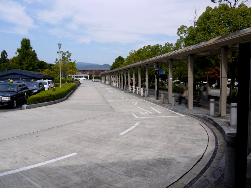 Kokusai Kaikan station bus terminal