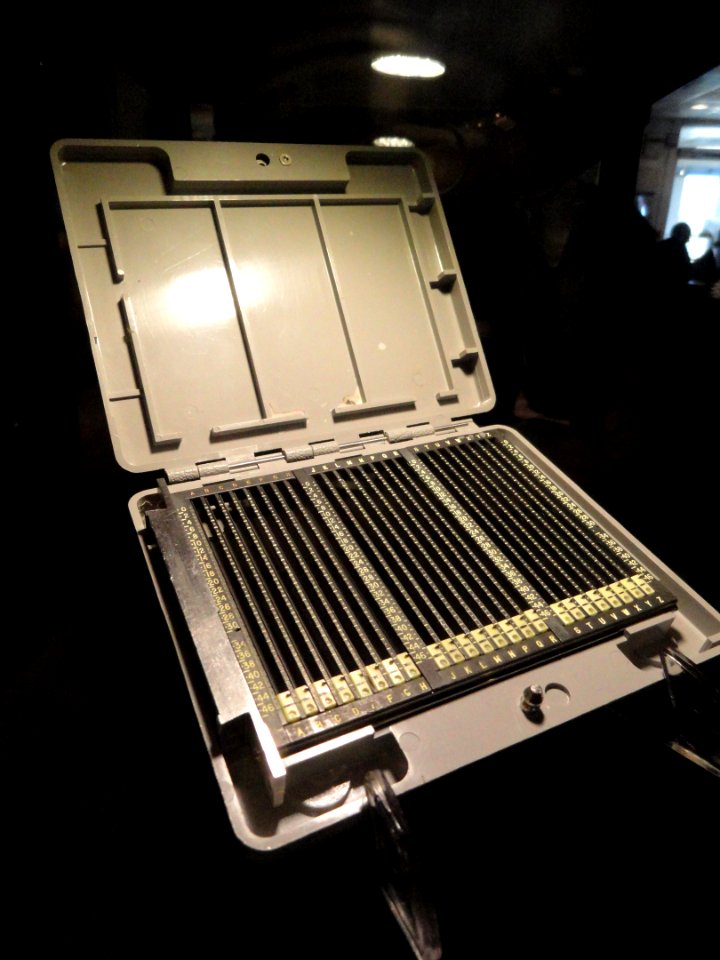 KOK-1 cryptographic keying device DSC07677