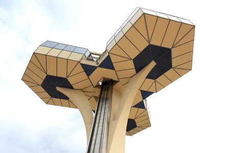 Communication tower transmission