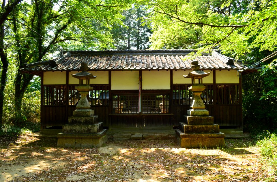 Koan-tennno-sha, haiden