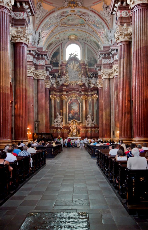 Kolegiata Poznańska Matki Boskiej Nieustającej Pomocy i św. Marii Magdaleny - Mass 2