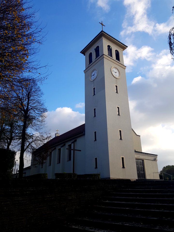 Kobyla, kościół (3)