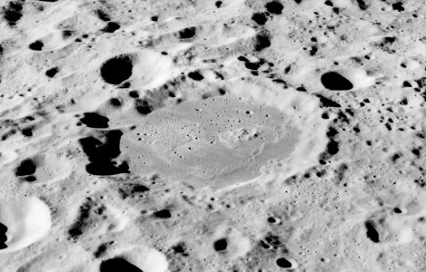Kohlschütter crater AS16-M-0729