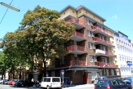 Kommunaler Wohnbau Rinnböckstraße 21
