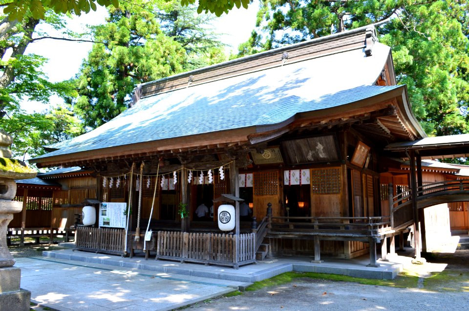 Kogaikuni-jinja haiden