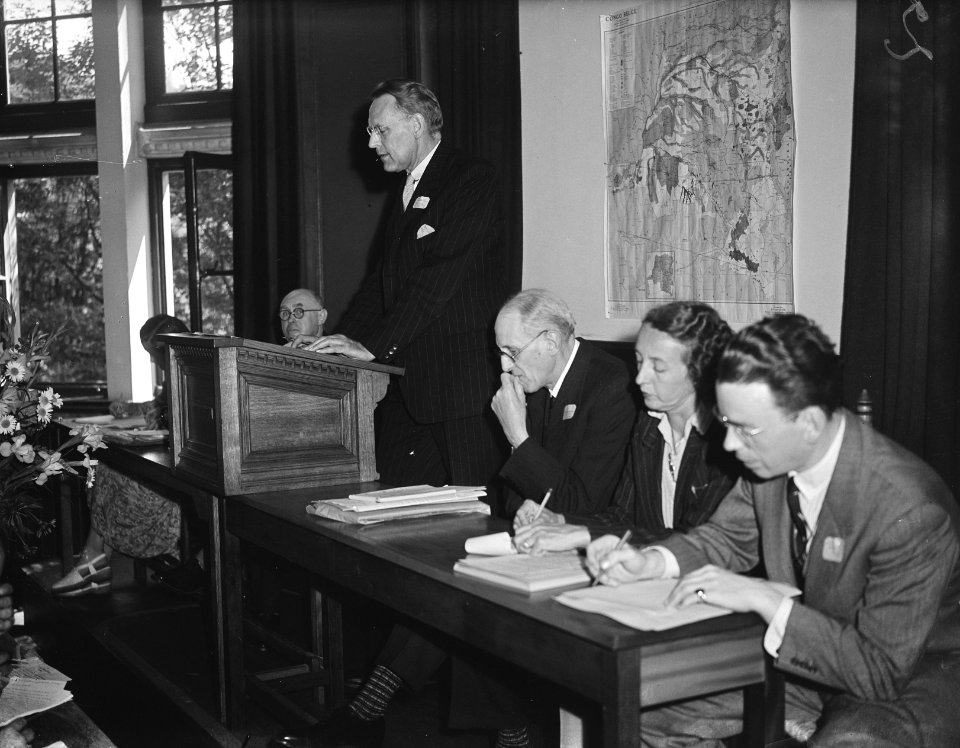 Kol. museum. Lezing Dr. Halbertsma, Bestanddeelnr 902-7901