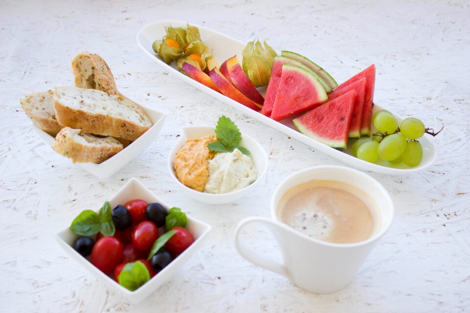 Vegetables hummus tomatoes